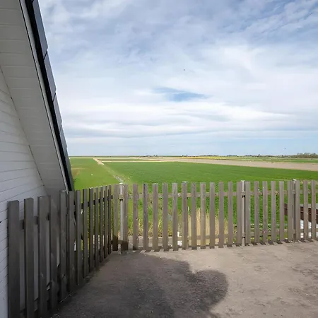 Vogelhus Yvonne Vogel * Pellworm